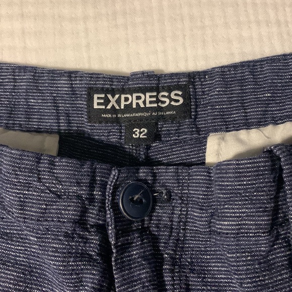 Mens Shorts - Picture 2 of 3